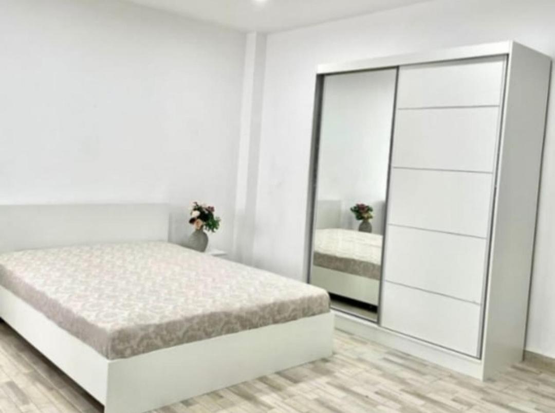 Apartament 3 Cam Grand Arena Βουκουρέστι Εξωτερικό φωτογραφία